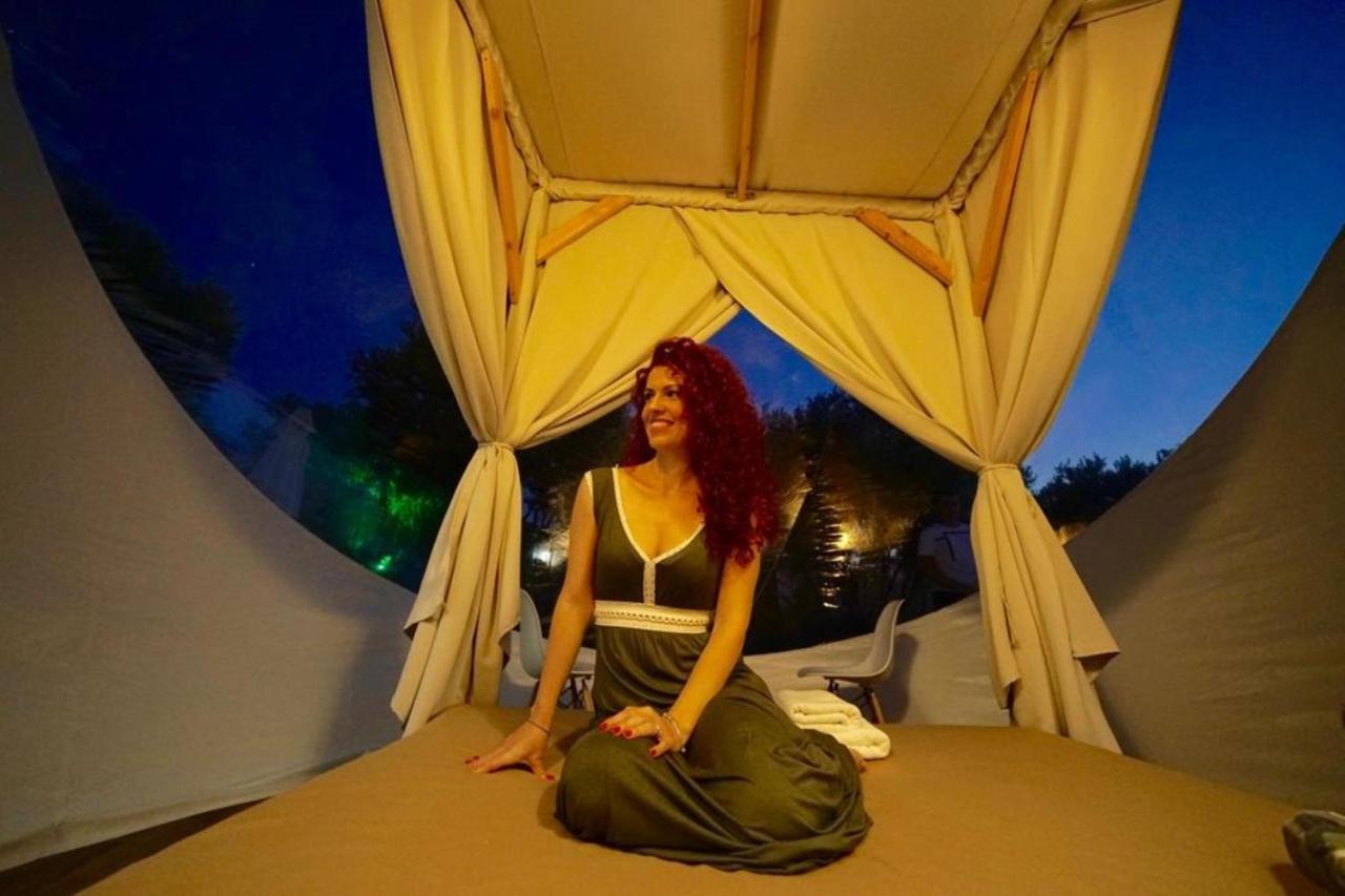 Bubble Tent Hotel Nea Moudania Exterior foto